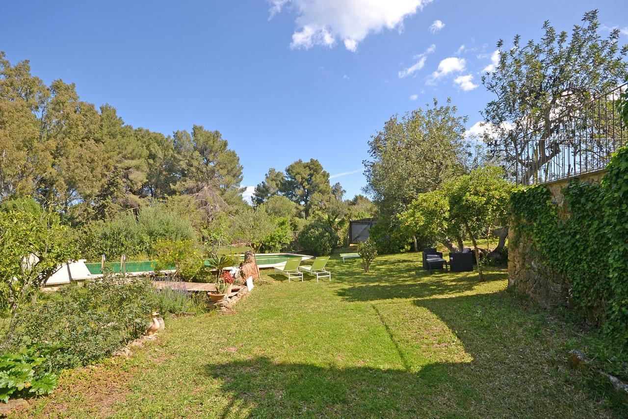 Villa Spiros Alcudia  Exteriör bild